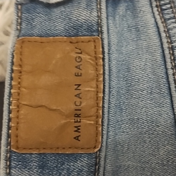 American Eagle Outfitters Light Blue Distressed Skinny Jeans - Picture 5 of 7